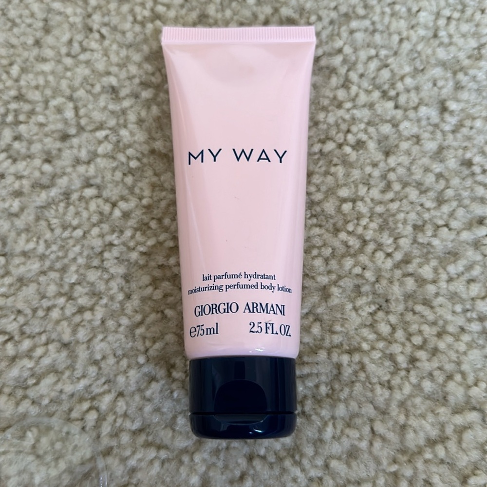 My Way Giorgio Armani body lotion